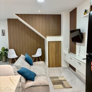 Living area - Luxury flat! Parking! Comfort! (Loja)