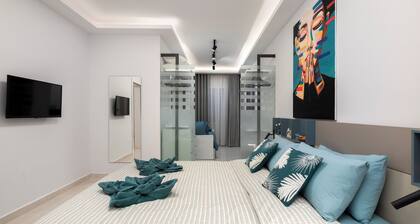 Chic Stylish Maisonette Near Tigne Point
