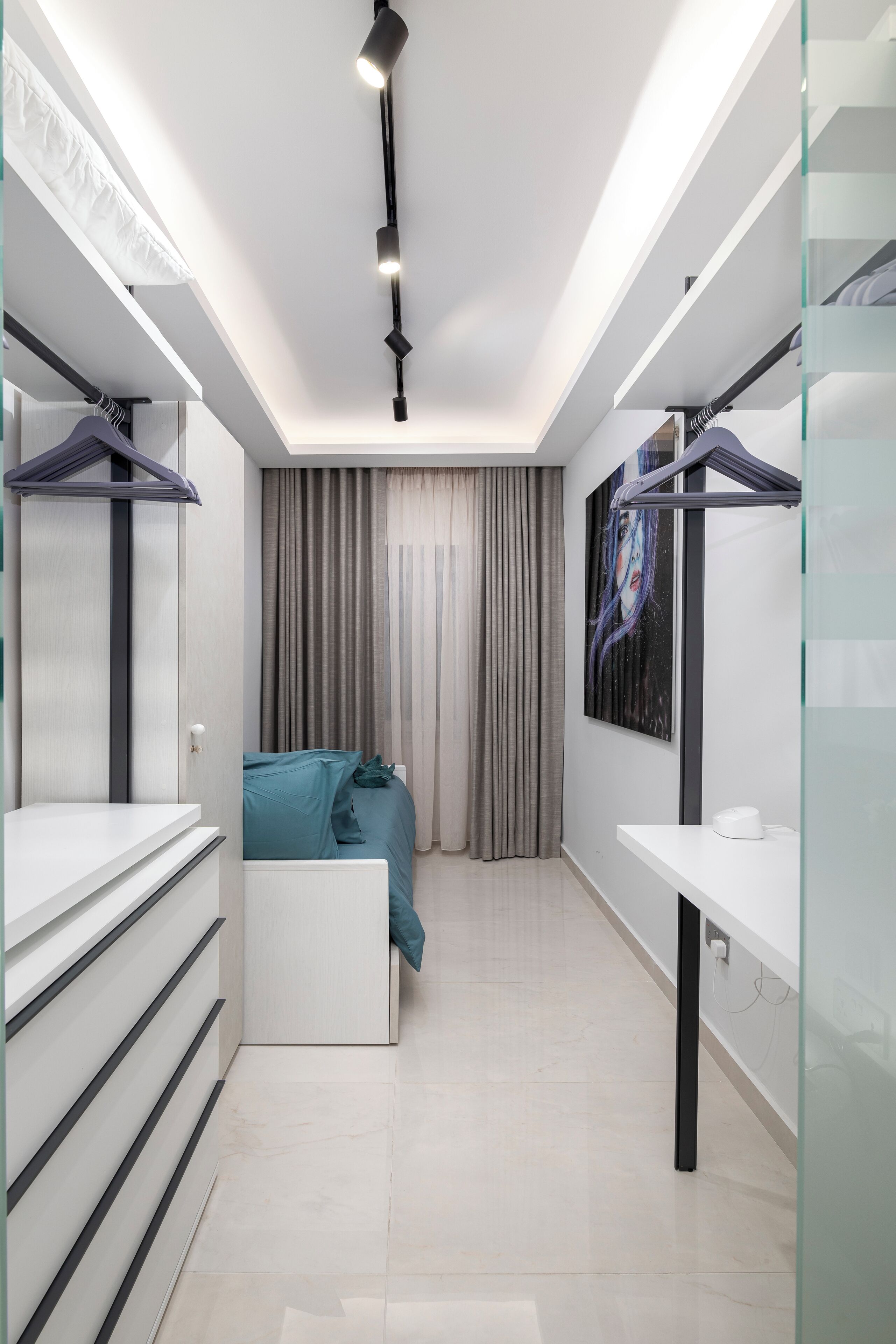 Apartamento, vistas a la ciudad | Cortinas opacas, tabla de planchar con plancha, wifi gratis