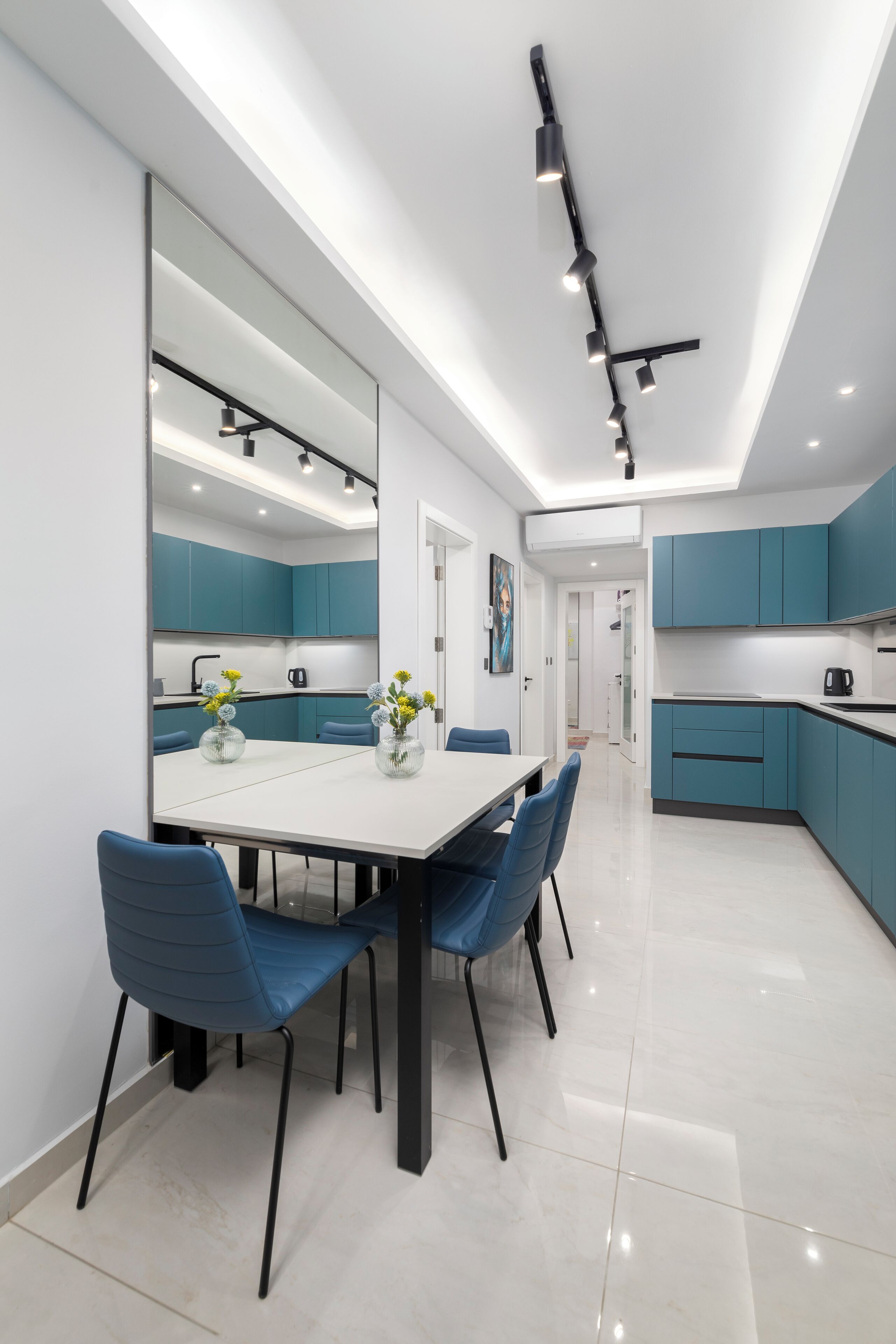 Apartamento, vistas a la ciudad | Restauración