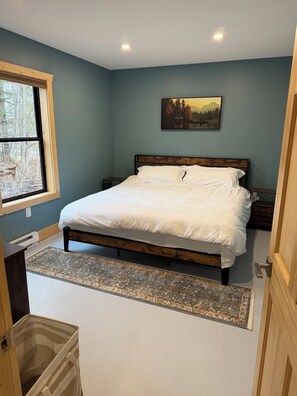 1 bedroom, free WiFi, bed sheets