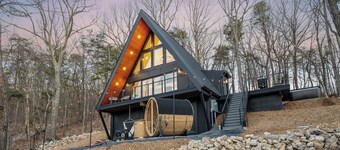 Hot Tub, Cold Plunge, and Sauna | Twilight A-Frame