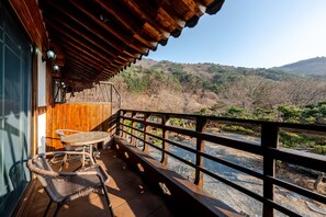 Basic Room, 1 Bedroom (202 (Hanok Hinoki Pool / Kids Gym)) | 1 bedroom, free WiFi - Gyeongju Palace Hanok Kids Pool Villa (Gyeongju)