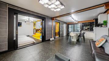 Basic Room, 1 Bedroom (103 (Hanok Pool Villa / Kids Gym)) | 1 bedroom, free WiFi