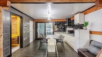 Basic Room, 1 Bedroom (103 (Hanok Pool Villa / Kids Gym)) | 1 bedroom, free WiFi