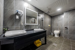 Basic Room, 1 Bedroom (103 (Hanok Pool Villa / Kids Gym)) - Gyeongju Palace Hanok Kids Pool Villa (Gyeongju)