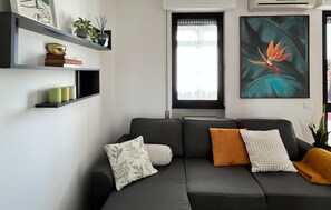 TV - Cozy apartment in Viareggio with WiFi (Viareggio)