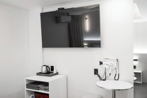 2PC Room | 住宿内部