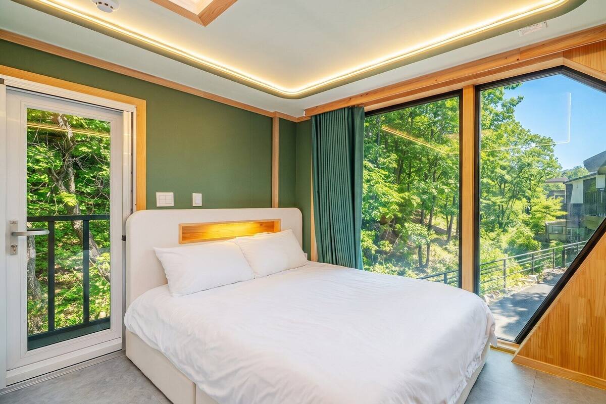 Quarto básico, 1 quarto (Space Pool Villa 02) | 1 quarto, Wi-Fi de cortesia