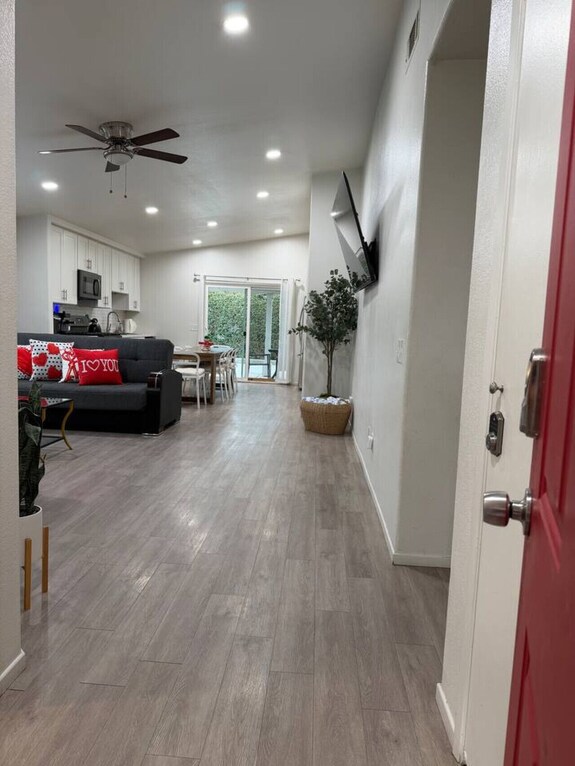 The Coachella Gem With Spa And Fire-pit Sleeps 14 - Coachella, CA