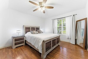 WiFi, bed sheets - Amber Way House · Spacious Acworth Home (Acworth)