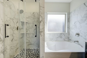 Towels, soap, toilet paper - Luxury 5BR Retreat w/ Office, Wine Bar, Gym + Barn (Little Elm)
