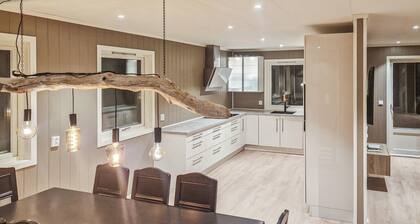 4 bedroom beautiful home in Limingen