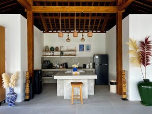 豪華別墅, 6 間臥室, 私人泳池, 泳池景 | 私人廚房 | 雪櫃、爐具、咖啡機/沖茶器、多士爐