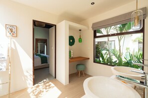 Bathroom - Villa Saint Laurent by Alfred in Bali (Seminyak)
