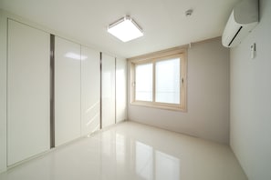 Basic Room, 3 Bedrooms (A (Private House with Outdoor)) | 3 bedrooms, free WiFi - Gyeongju Paradise Private Pool Villa (Gyeongju)