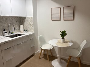 Fridge, microwave, stovetop, coffee/tea maker - [New] Ocean View 2 bedroom 2 bath in Waikiki (Honolulu)