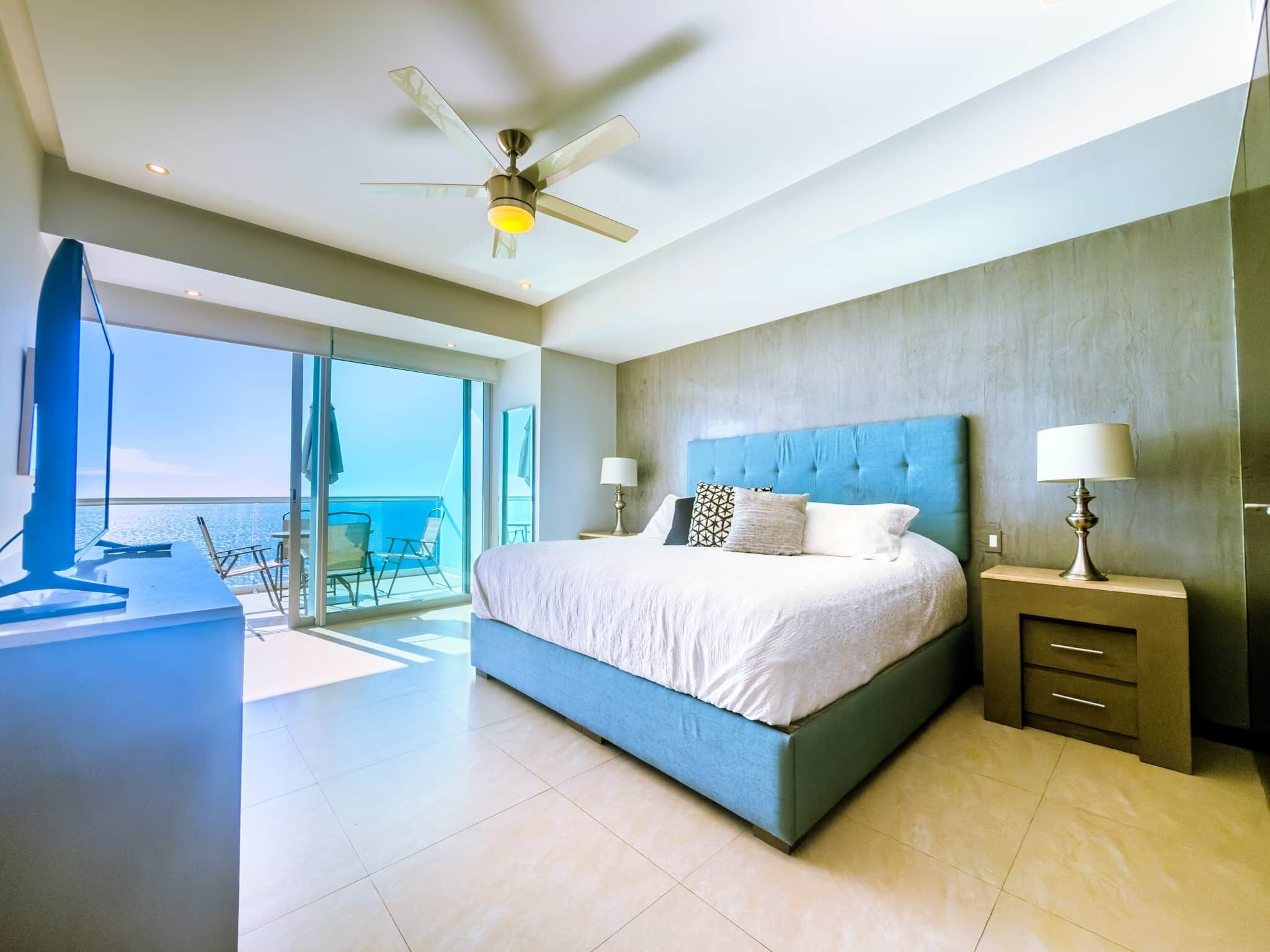 3 bedrooms, in-room safe, iron/ironing board, WiFi