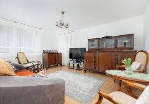 TV - Szczecin Parkside Apartment (Szczecin)