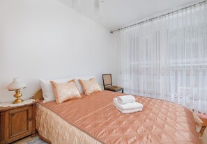 1 bedroom, iron/ironing board, WiFi, bed sheets - Szczecin Parkside Apartment (Szczecin)