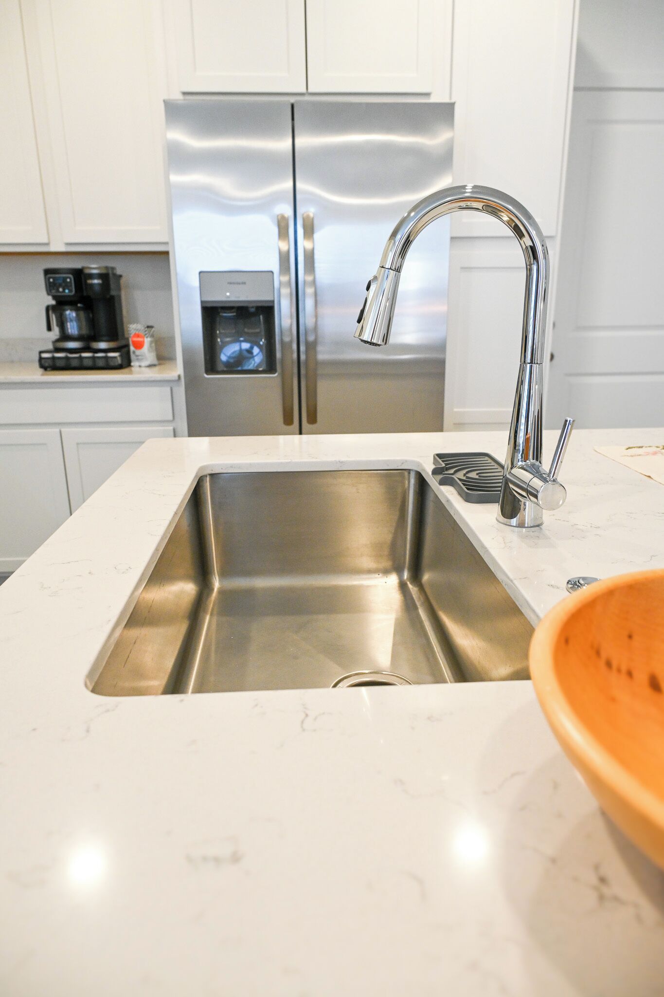 Micro-ondes, four, plaque de cuisson, lave-vaisselle