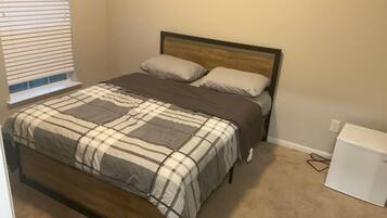 Room, Balcony | Free WiFi