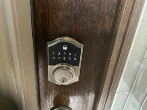 Miscellaneous - Rare Diamond  (Fresno)