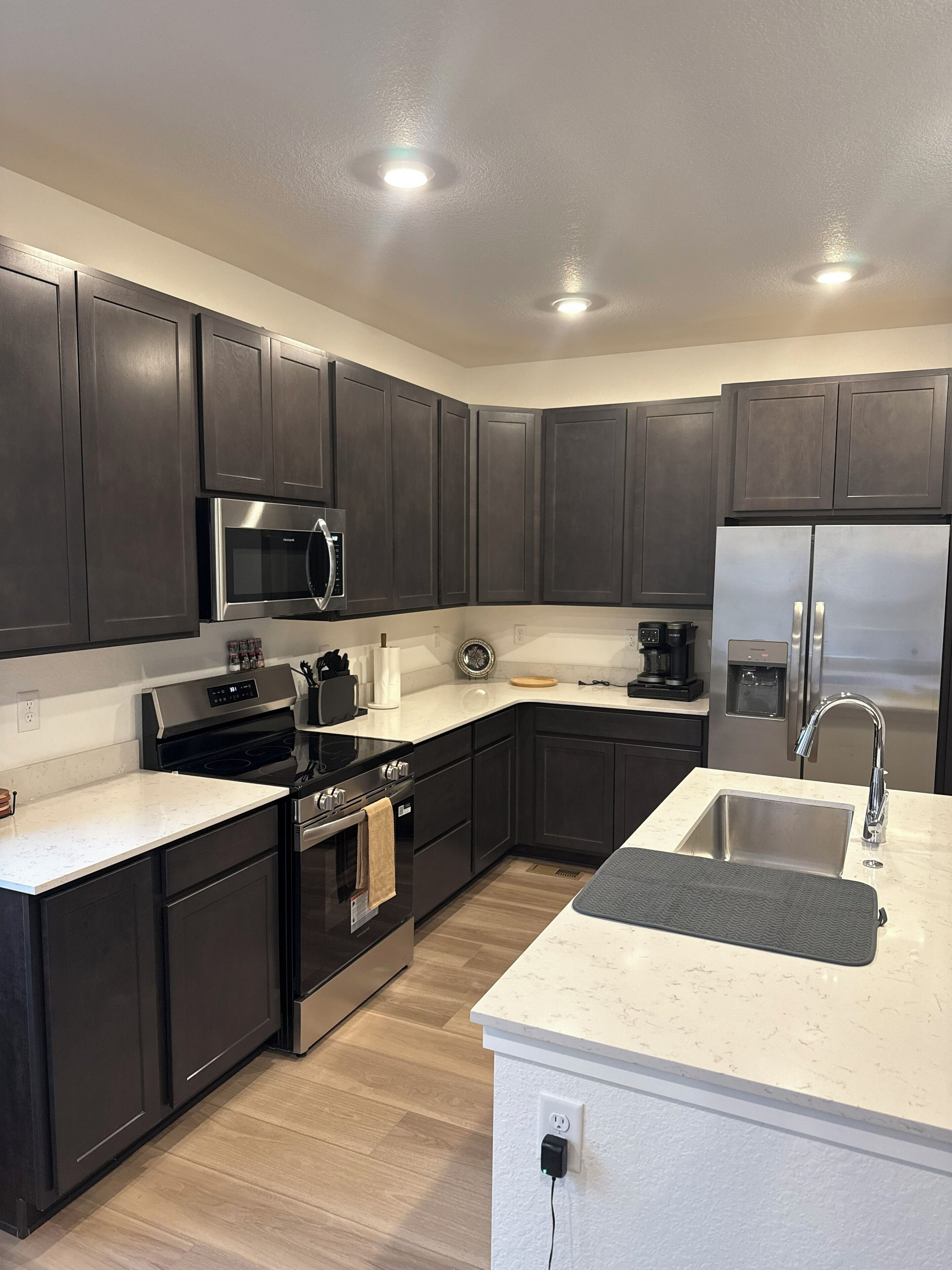 Microwave, oven, stovetop, dishwasher