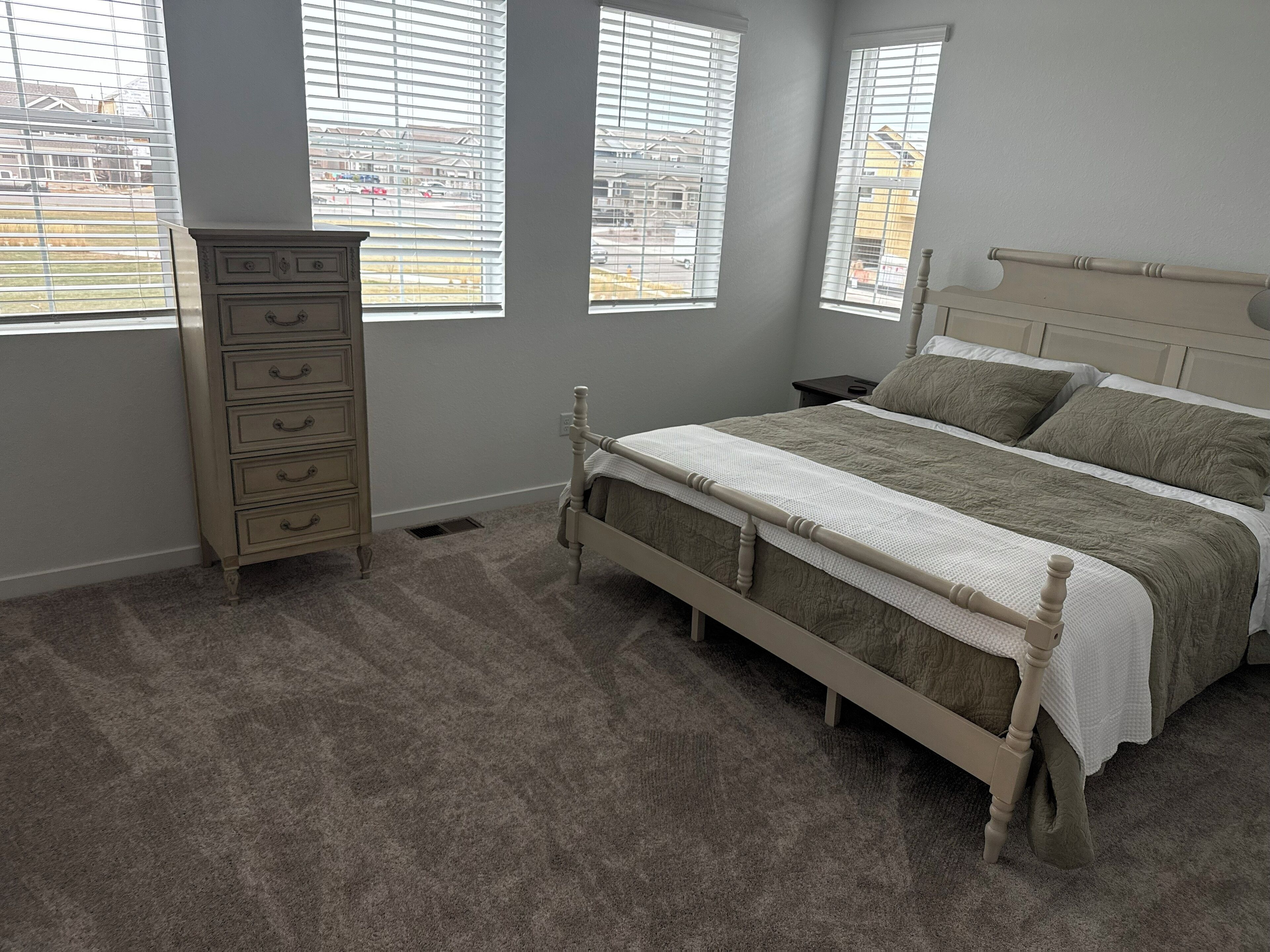 Fer et planche à repasser, Wi-Fi, draps fournis