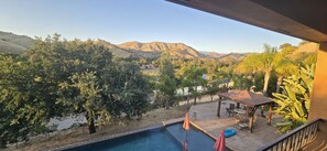 Pool - Private oasis with pool, outdoor bar, horses, river access & pyramid. (Sanger)