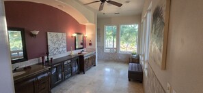 Interior - Private oasis with pool, outdoor bar, horses, river access & pyramid. (Sanger)