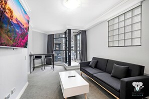 TV - KozyGuru | Haymarket | Walk Everywhere CBD Stay (Haymarket)