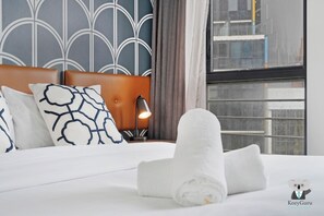 Iron/ironing board, WiFi, bed sheets - KozyGuru | Haymarket | Walk Everywhere CBD Stay (Haymarket)