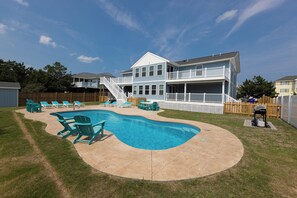 Pool - SEASIDE RETREAT - 8 bedroom semi-oceanfront with pool and ocean views (Virginia Beach)
