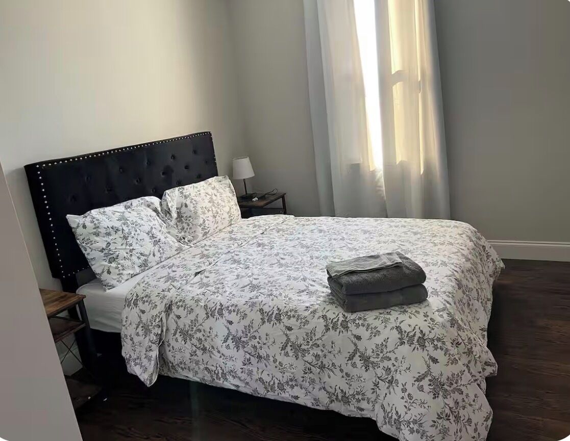 4 dormitorios, escritorio, tabla de planchar con plancha y wifi gratis