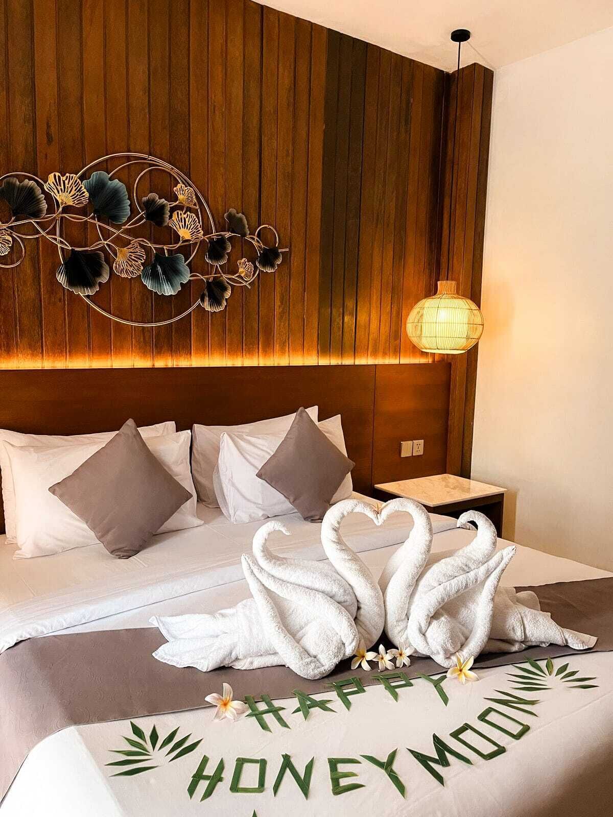 Superior Double Room, 1 Queen Bed, Balcony, Sea View | In-room safe, desk, free WiFi, bed sheets