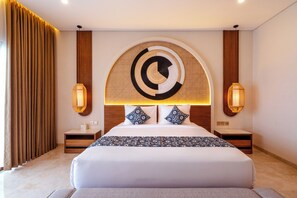Coffres-forts dans les chambres, bureau, Wi-Fi gratuit, draps fournis