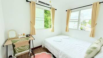 Townhome | Free WiFi