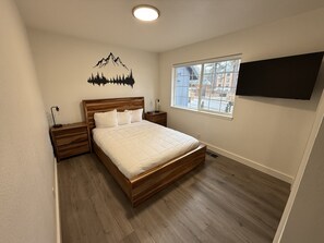 2 Schlafzimmer, Bügeleisen/Bügelbrett, kostenloses WLAN, Bettwäsche