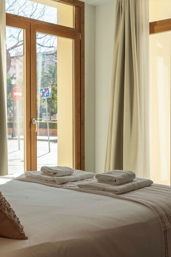 Cabanyal Rooms by VLC Host 1