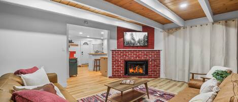 スマートテレビ、暖炉