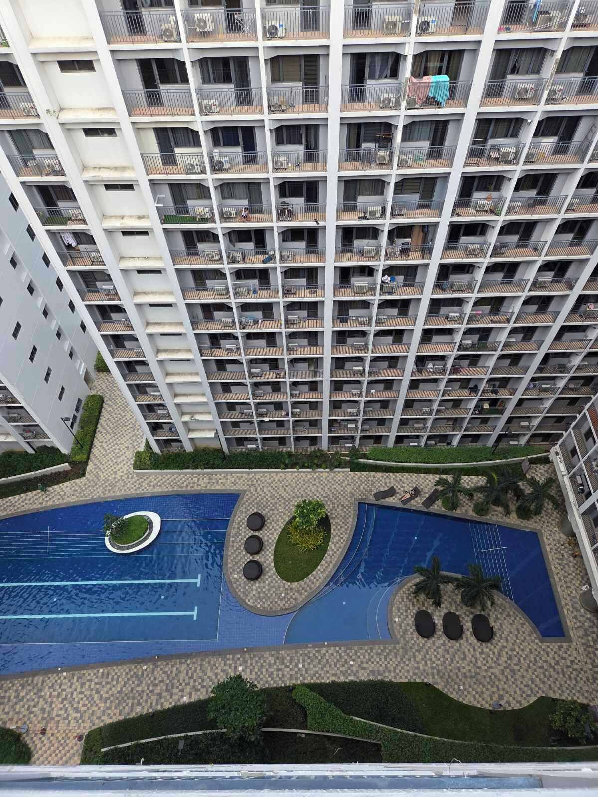 标准公寓 | 泳池