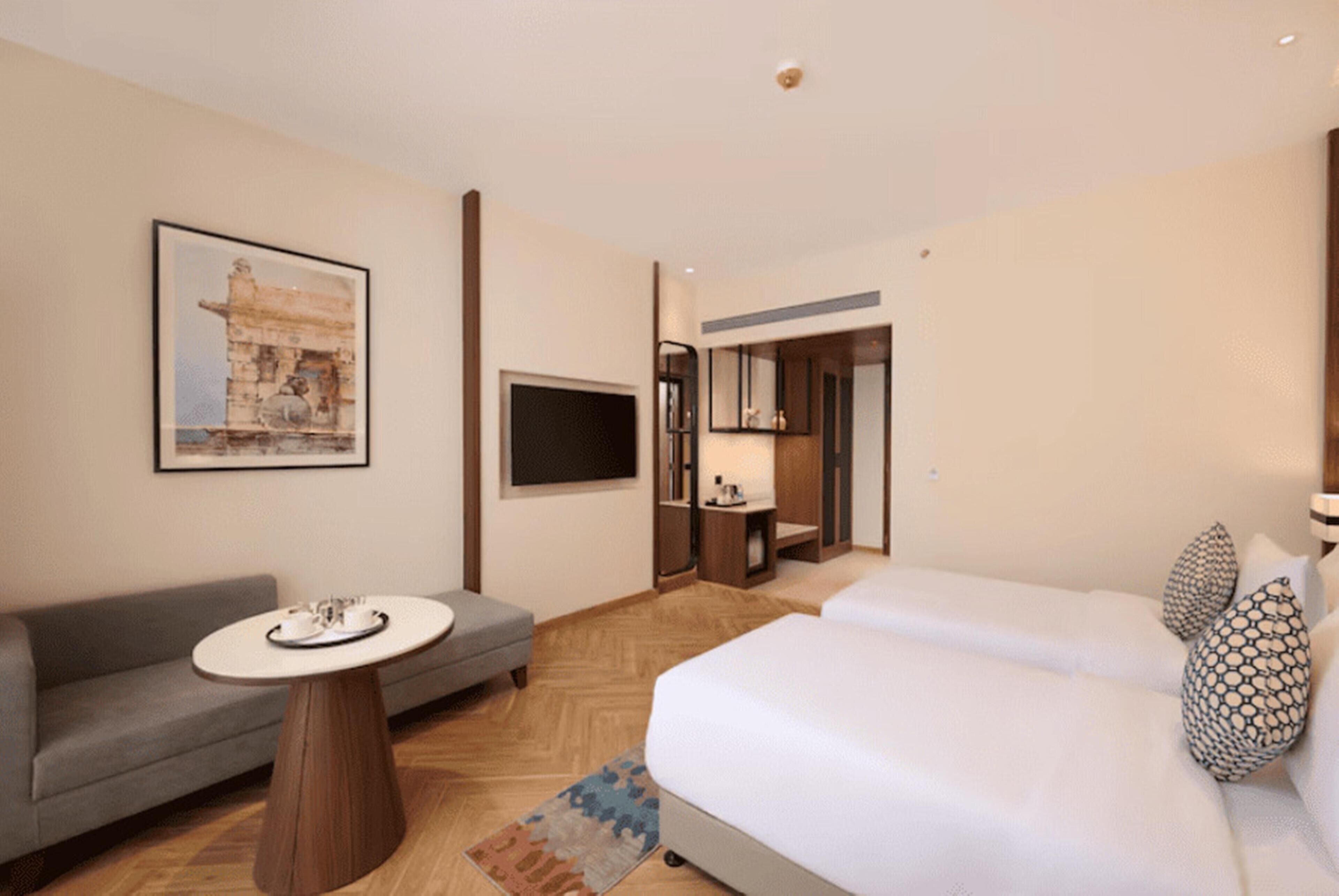 豪華客房, 2 張單人床 | 迷你吧、客房內保險箱、書桌、筆電工作空間