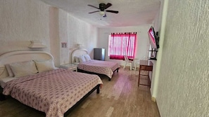 Economy Studio, Pool View | Laptop workspace, iron/ironing board, free WiFi - Cancún Plaza Beachfront Condos (Cancún)