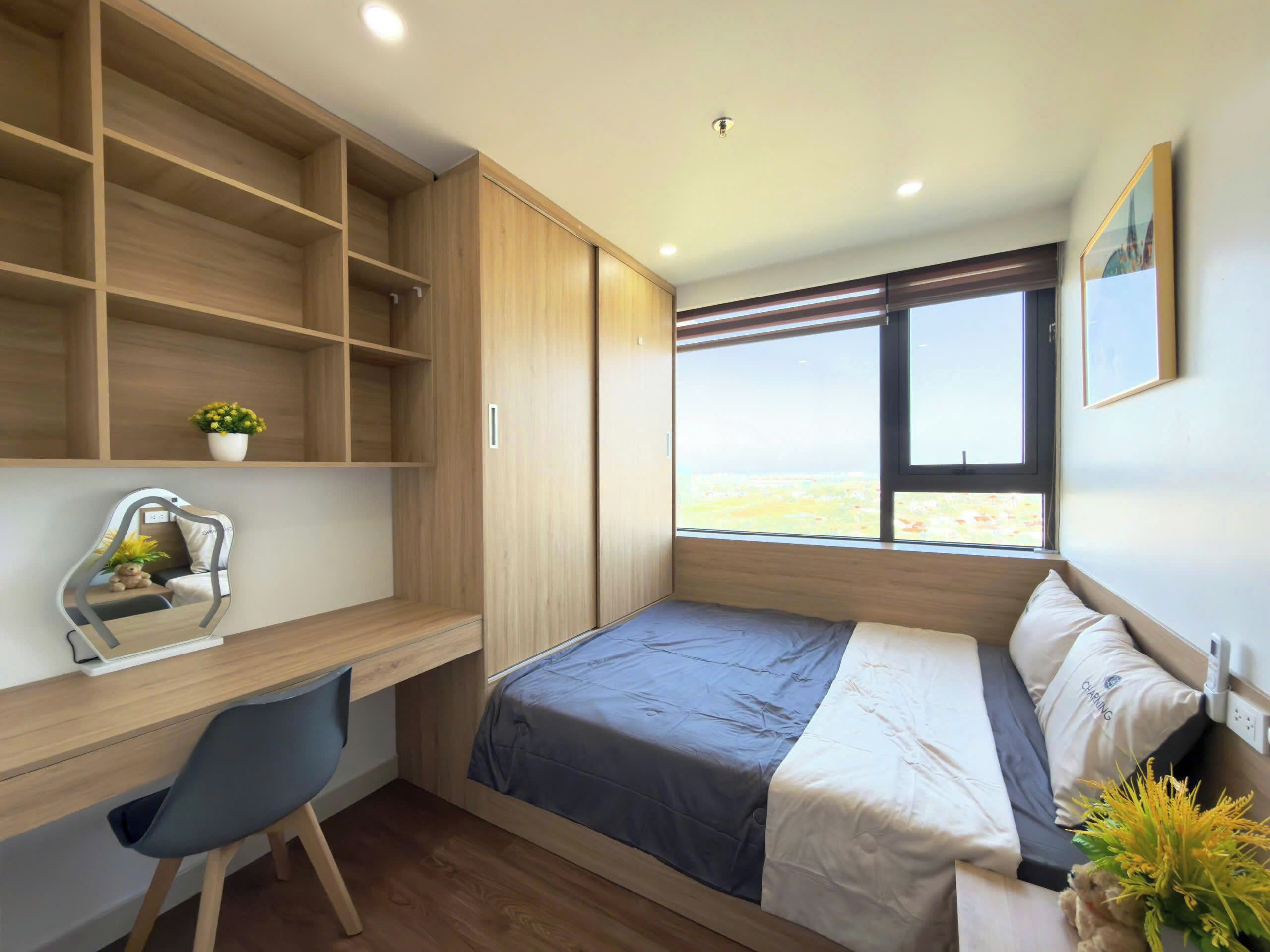 华丽公寓, 阳台, 城市景观 | 办公桌、笔记本电脑工作区、隔音、免费 WiFi