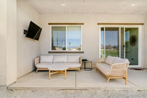 Unclassified image, 2 of 36, button - 3-Bedroom Pool House with Golf & Sunset Views (Indio)