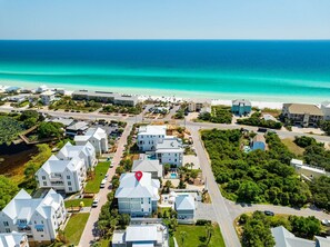 Exterior - Crown of 30A – Pool, Pets & Golf Cart (Santa Rosa Beach)