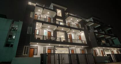 Aerostays Studio Apartments