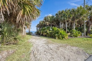 Property grounds - LUX Aqua Riva|Walk to Beach|Pool & Hot Tub (St. Augustine)