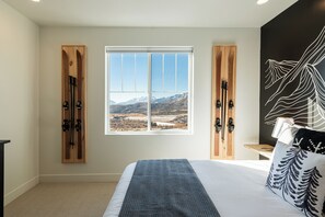 4 chambres, bureau, fer et planche à repasser, Wi-Fi gratuit